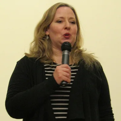 Ally Carter