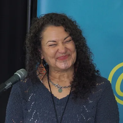 Carole Lindstrom