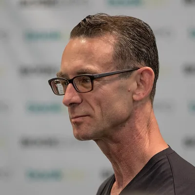 Chuck Palahniuk