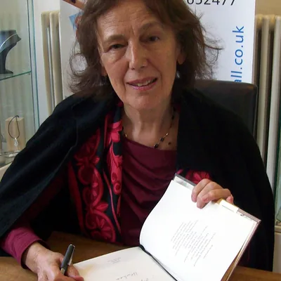 Claire Tomalin