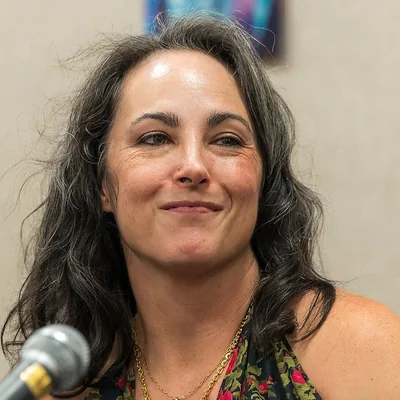 Delilah S. Dawson
