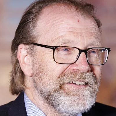 George Saunders