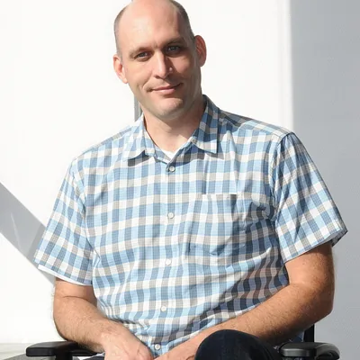 Greg Kroah-Hartman