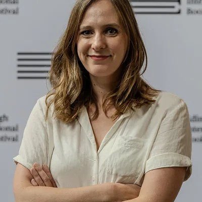 Holly Bourne