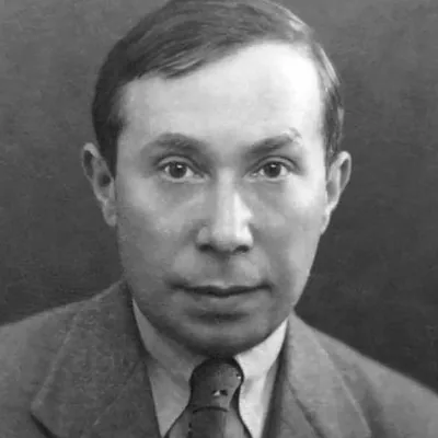 Leo Strauss