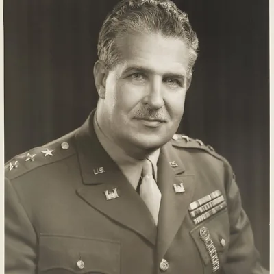 Leslie Groves