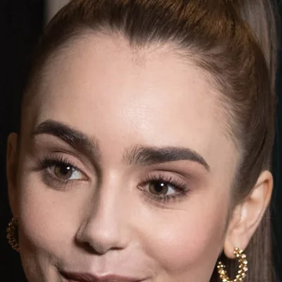 Lily Collins