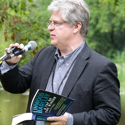 Linwood Barclay