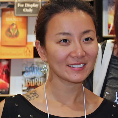 Marie Lu