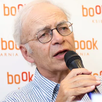 Peter Singer