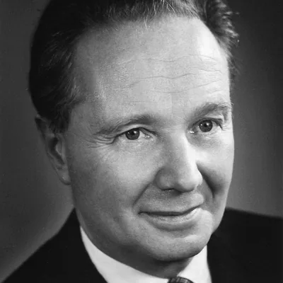 Robert Merle
