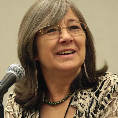 Robin Hobb