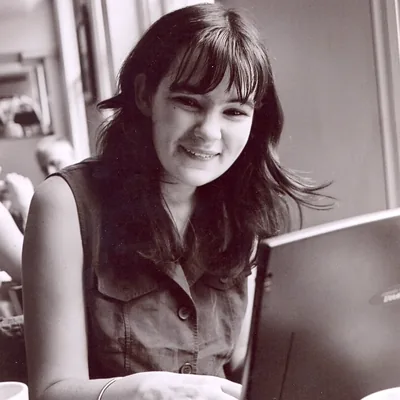 Sally Nicholls