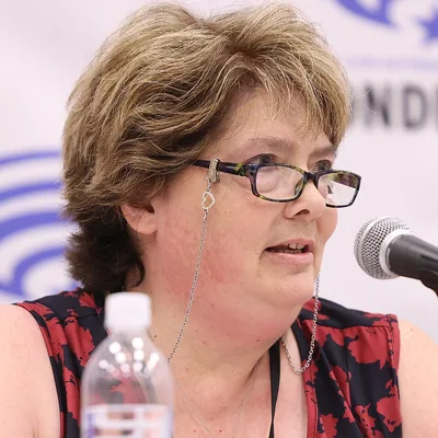 Suzanne Enoch