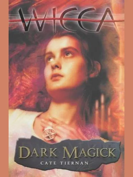 Dark Magick (Wicca) cover, Puffin 2002