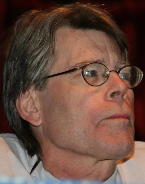 Stephen King speaking at New York Comic Con in 2007