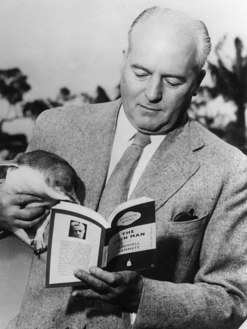 Photo of Penguin founder Sir Allen Lane, London Zoo