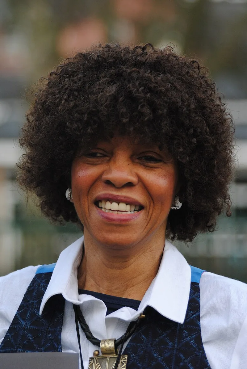 Allison & Busby: Dr Margaret Busby, OBE, Hon FRSL, at the unveiling of a blue plaque commemorating Ida B (founder)